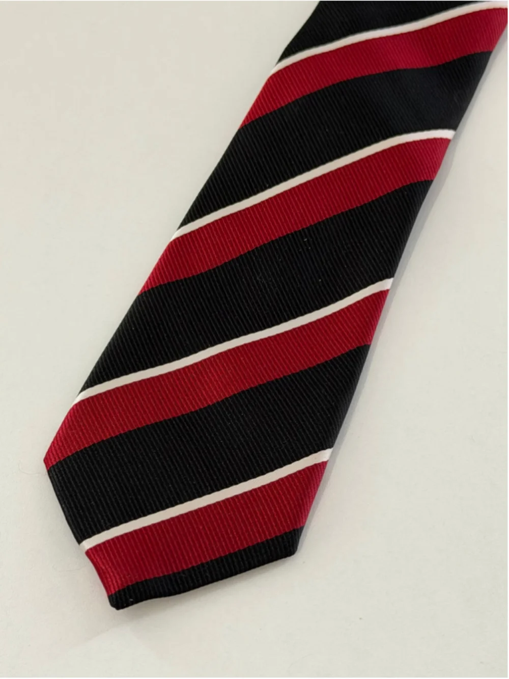 The Children’s Place Boys Clip-On Tie Size 4-7 – Red Black White Striped